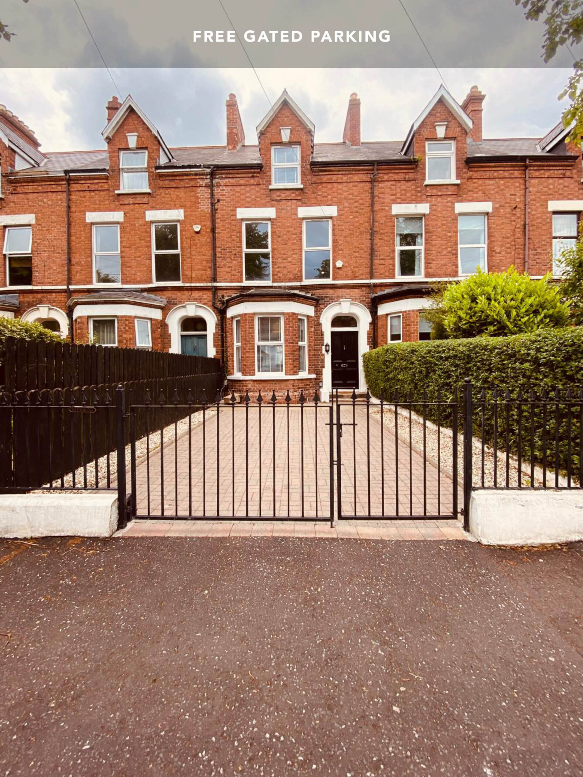 Spacious Victorian Group Retreat | Gated Parking